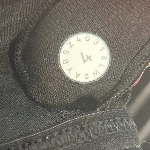 NWOT Lululemon Find Focus Bra - Picture 7 of 8